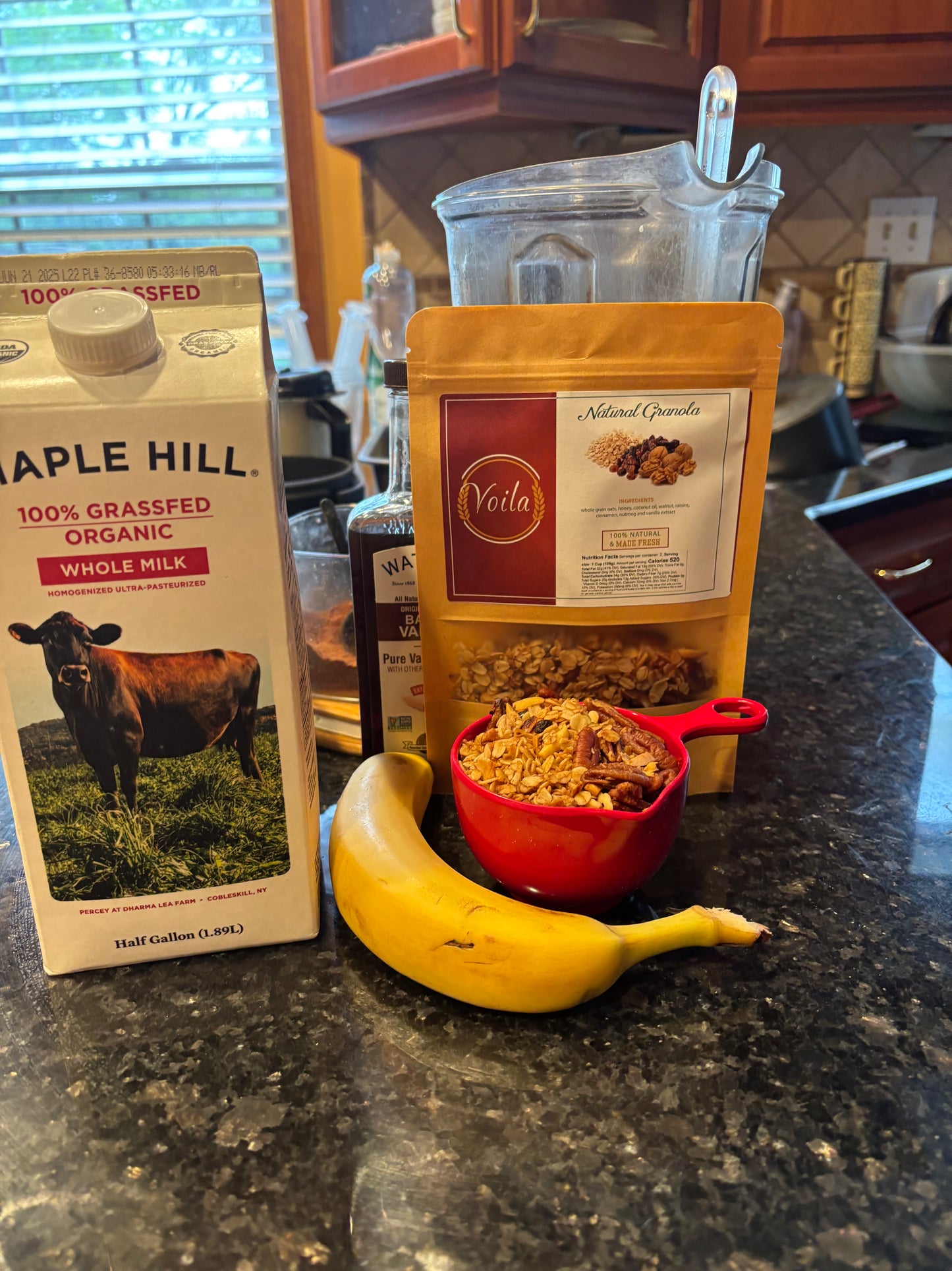 Voila Natural Granola - Organic Whole Grain Breakfast Cereal (Pecan Almond or Walnut Raisin)